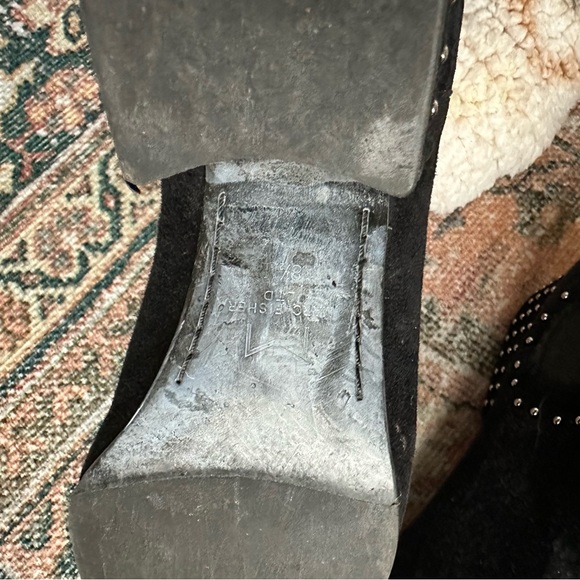 Marc Fisher Booties - Picture 5 of 7